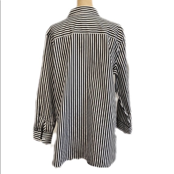 🔲CHICO’s🔲Black/White Striped No-Iron Shirt - Picture 5 of 13